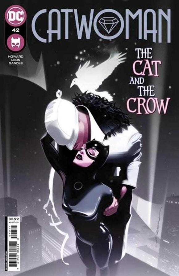 Catwoman #42 Cover A Jeff Dekal